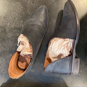 Free People Royale Flat